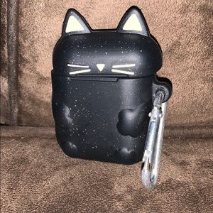 kitty airpod case